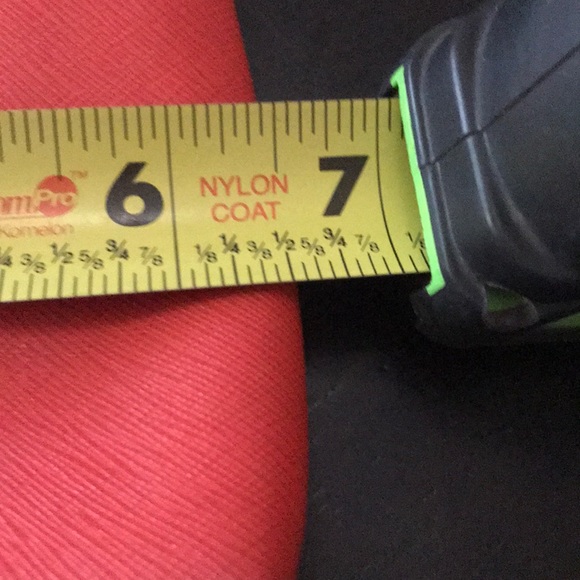 Nearly New Nine West Orange Wristlet 7x5. ❤️ - Picture 5 of 6